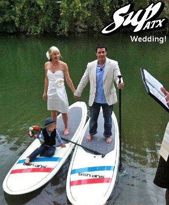 wedding-sup-paddle-board